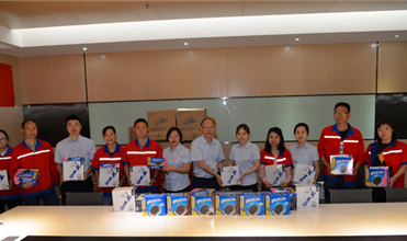 未来的花朵，，祖国的希望--亚洲胜游集团开展“六一”儿童节慰问事情