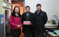 一声问候暖人心，，，一声祝福传深情