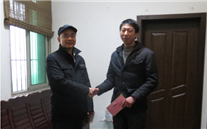 重庆亚洲胜游集团开展“送温暖”活动扎实有用